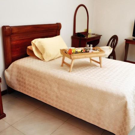 Marcelius Business Hotel Guayaquil Buitenkant foto